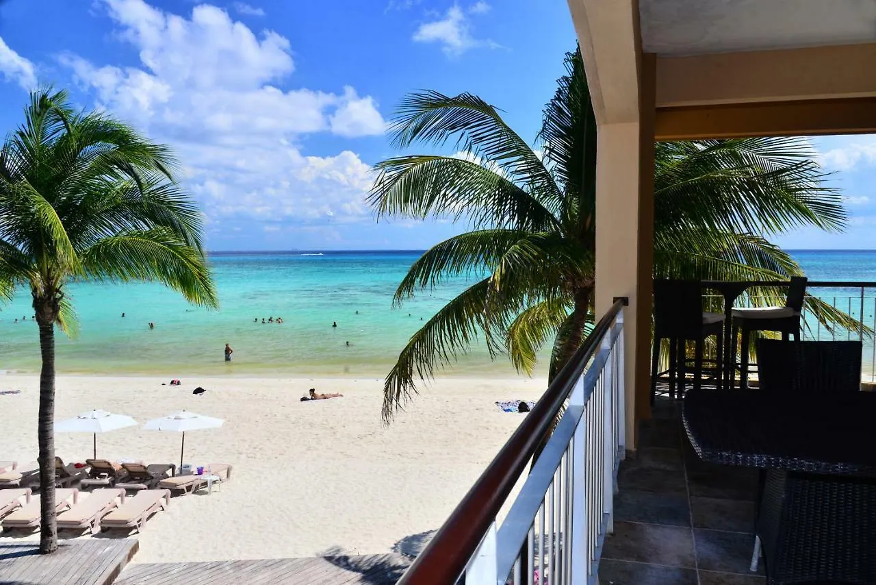 Aparthotel El Faro Playa del Carmen 4*,