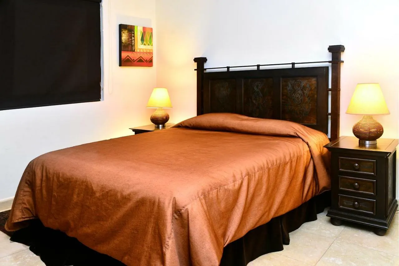 Aparthotel El Faro Playa del Carmen Messico